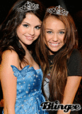 Selena y Miley