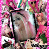 the pink girls are back :D