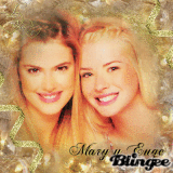 Mary y Euge in yellow