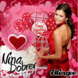 Nina Dobrev 